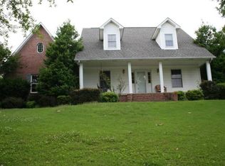 1466 Yellow Twig Ln, Dyersburg, TN 38024
