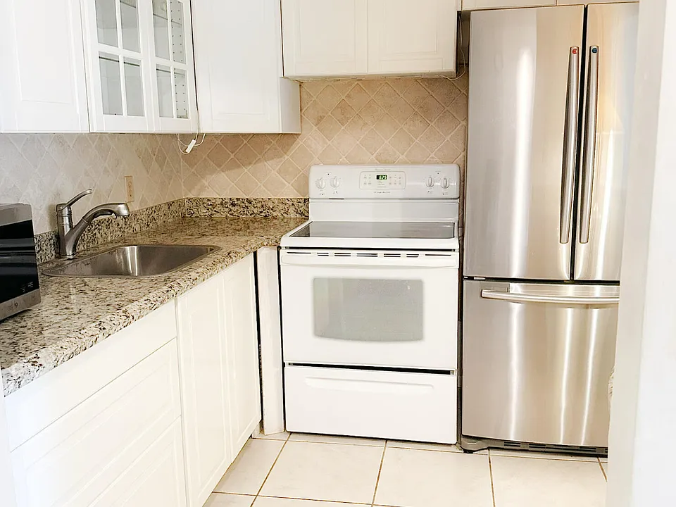 161 Ventnor J #161