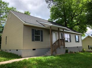 10 Spruce St, Startex, SC 29377