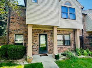 9569 Maple Way, Indianapolis, IN 46268