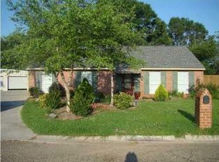 101 Pinecrest Dr, Eunice, LA 70535