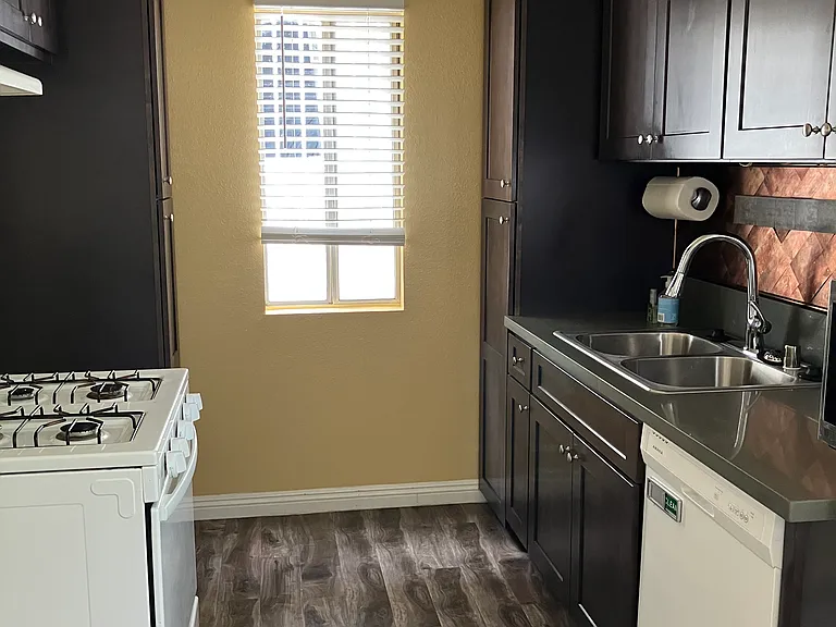 4628 Fulton Ave #5 — Photo 4