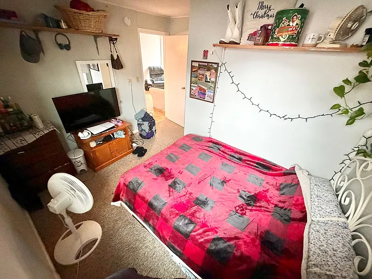 45 N Winooski Ave — Photo 8