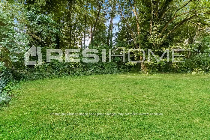 8225 Freestone Dr — Photo 12