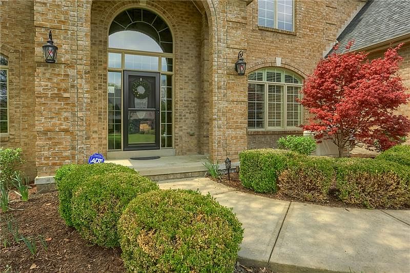 200 Longbow Ln, Mars, PA 16046 Zillow