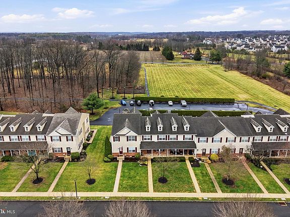 5th image of 483 Buchanan Rd