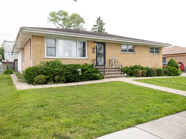 8226 Kenton Ave, Skokie, IL 60076