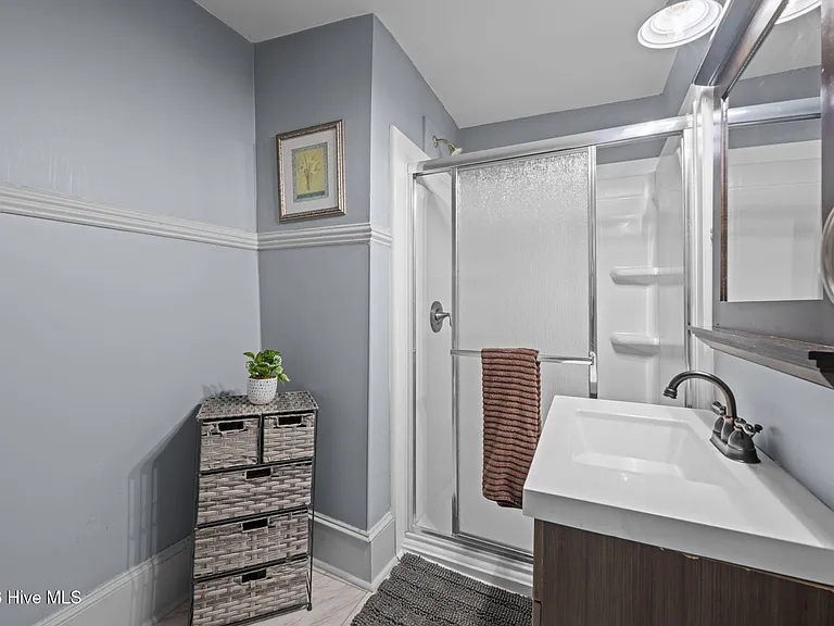 411 George St #2 — Photo 10