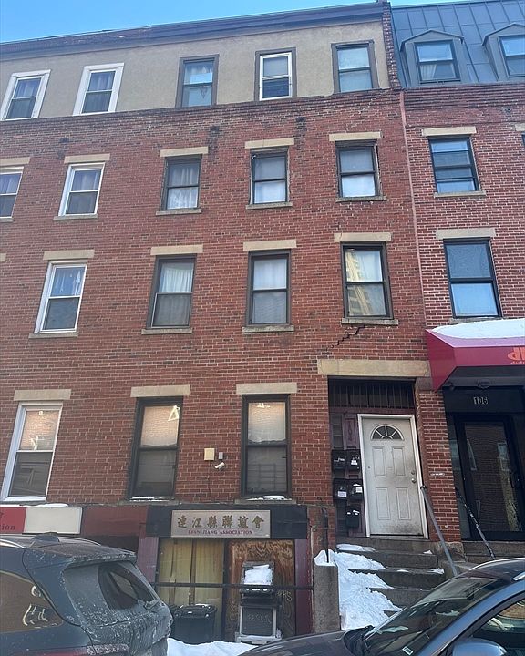 1st image of 104-104-104A Tyler St