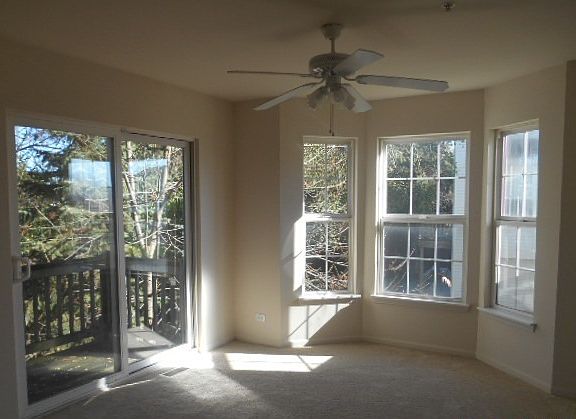 4th image of 1178 Shorewood Ct