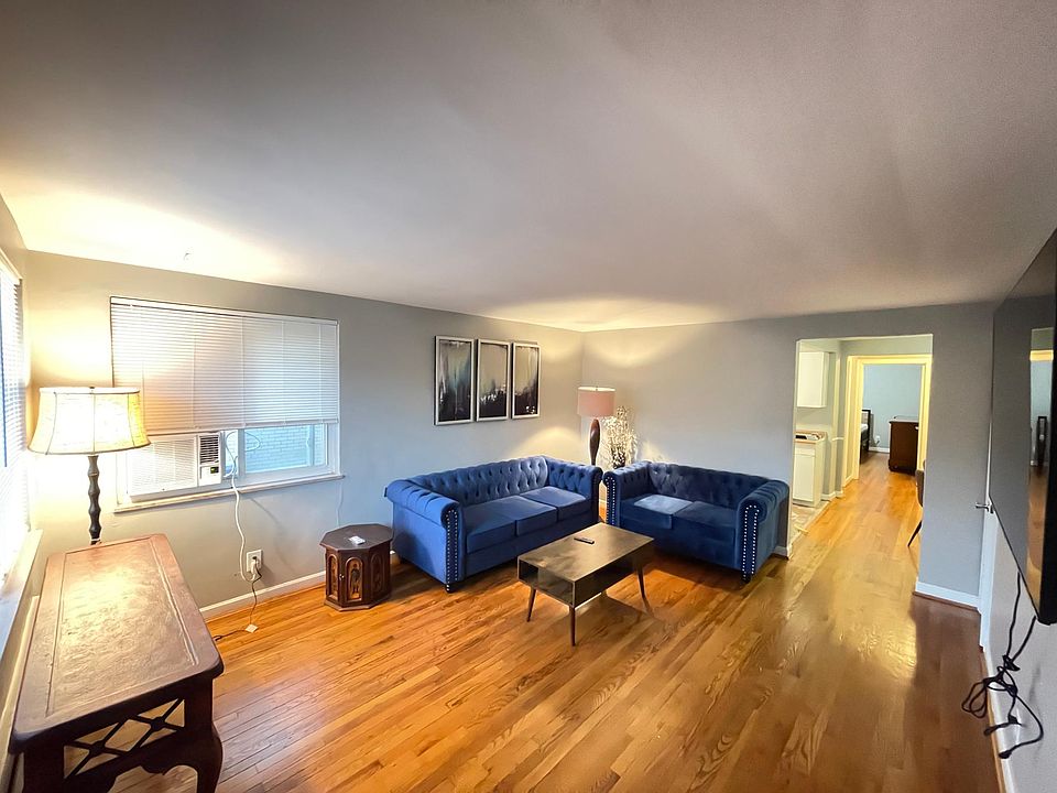 1st image of 3906 E Gatewood Ln APT 1