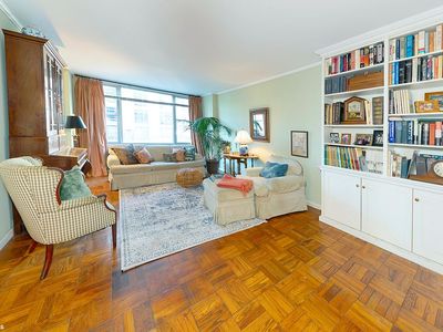 500 E 83rd St APT 9D, New York, NY, 10028