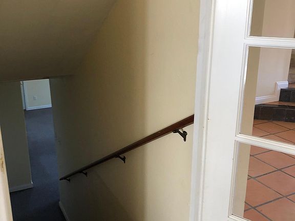 2nd image of 8944 Creekford Dr