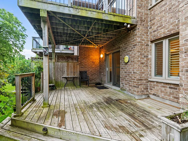221 Millview Ct — Photo 43