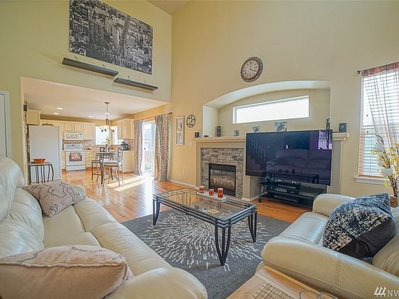 4th image of 12704 119th Avenue Ct E