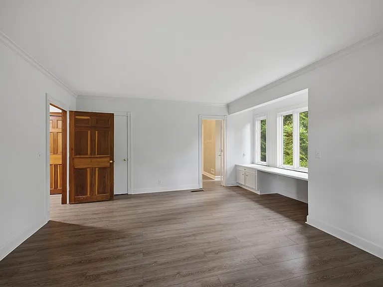 5612 Stanford Ct — Photo 15