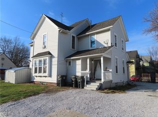 433 Allyn St, Akron, OH 44304