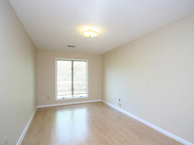 111 Heatherwood Dr — Photo 18