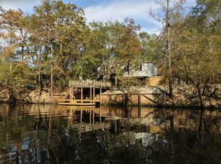1081 River Bend Dr, Burgaw, NC 28425