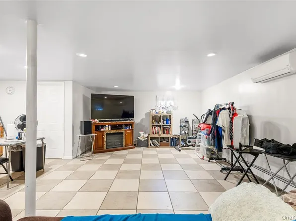 151-42 82nd Street image 15 of 24