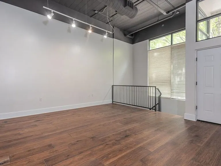 95 S Main St #101 — Photo 25