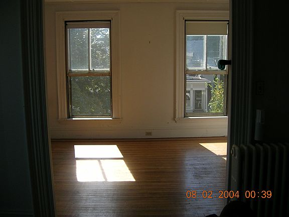 living room to front of house