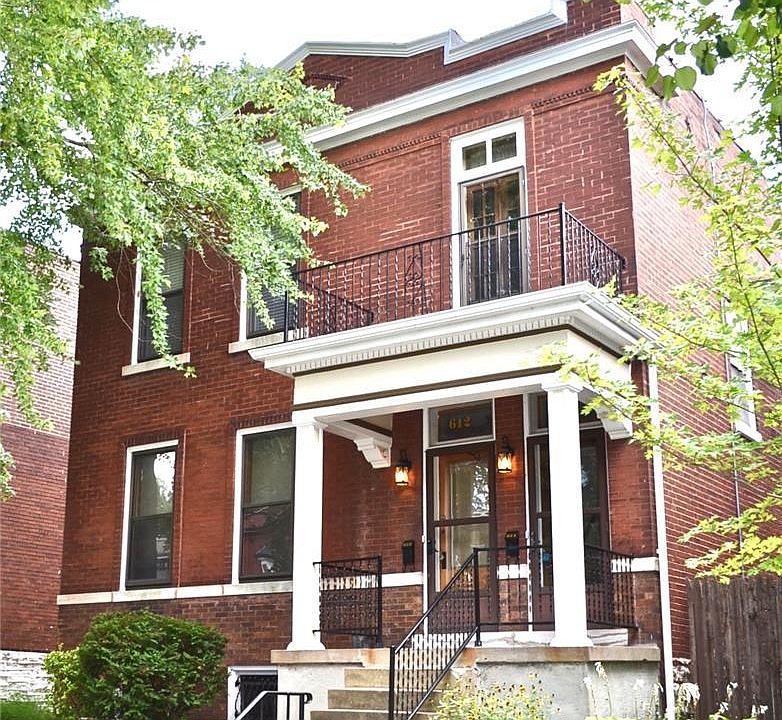 1st image of 614 Dover Pl