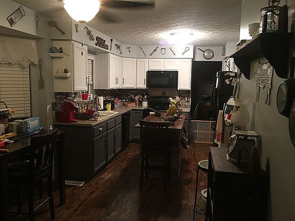 5th image of 7026 Glade Ln