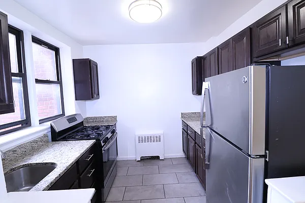 Rented by Oxford Property Group | media 6