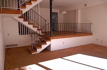 4th image of 105 Rivermont Ct #105