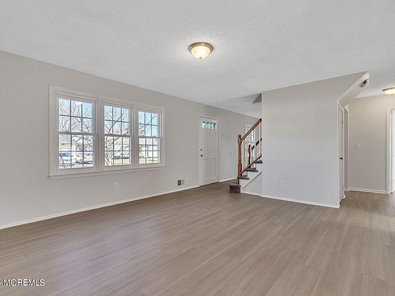 4th image of 1207 Brandywine Drive