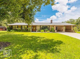 2175 Mercers Fernery Rd, Deland, FL 32720