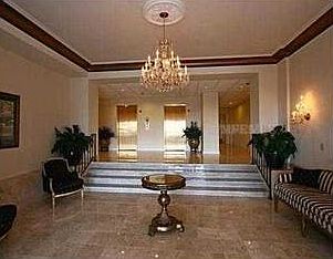 2nd image of 2109 Bayshore Blvd Unit 102