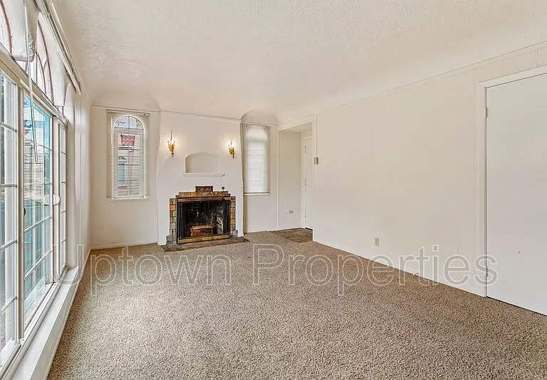 1322 NE 68th Ave — Photo 7