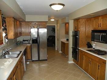 4th image of 2608 Arbor Creek Way