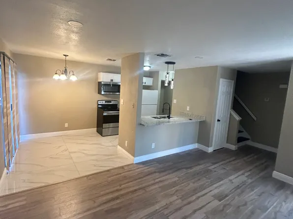 11603 Capotillo APT 2, San Antonio, TX 78233