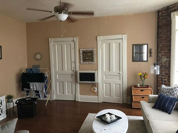 5th image of 418 N 39th St APT 4