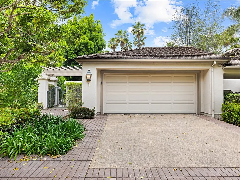 1 Sea Cove Ln — Photo 4