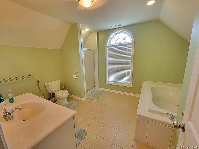 5 Gorski Dr — Photo 11