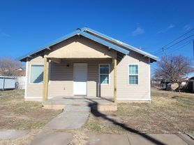 3916 Southwest 4th Avenue