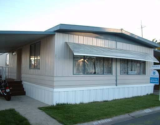 1st image of 715 Treasure Dr