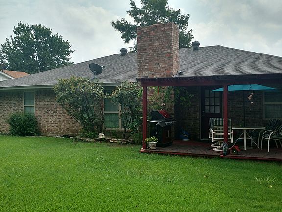 2nd image of 6733 Greenacres Dr