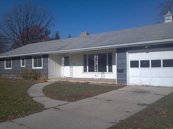 1st image of 1705 Eastman Ave