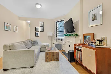 Rented by Cooper & Cooper Real Estate
