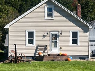 5272 Warrensville Rd, Montoursville, PA 17754