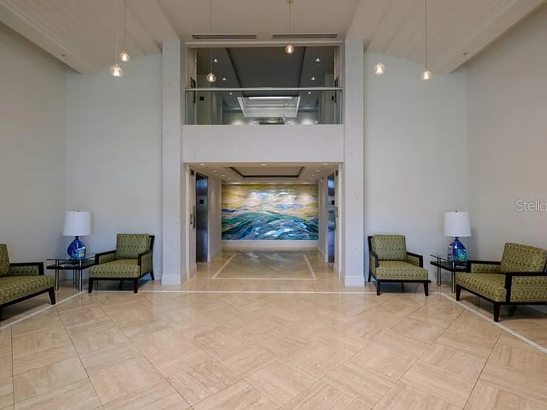 2425 Gulf Of Mexico Dr #7B — Photo 30