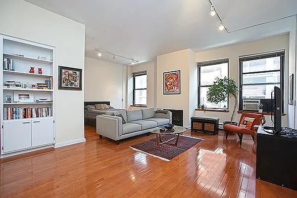 Rented by Apartment Luxe Realty Group, Inc | media 19