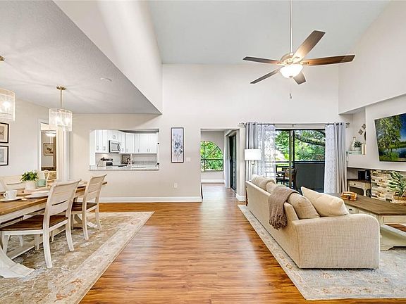 3rd image of 1000 Winderley Pl #1