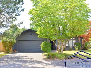 895 SW 167th Pl, Beaverton, OR 97006