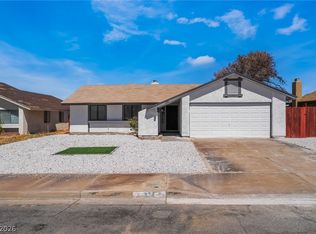 324 W Chesapeake Way, Henderson, NV 89015